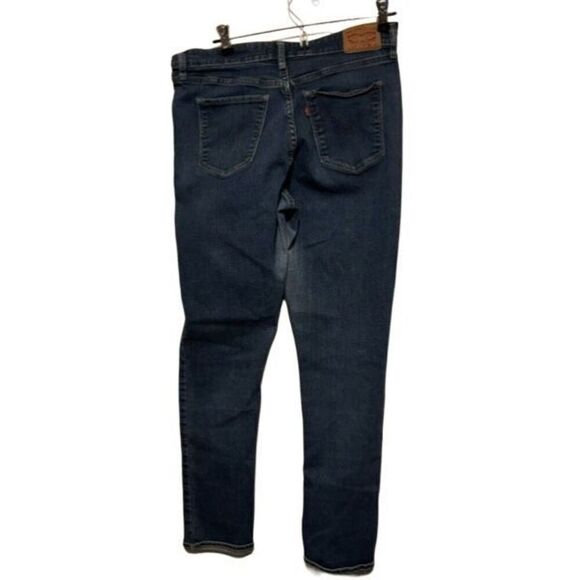 Levi's Denim - Levi’s Size 32 Classic Mid Rise Skinny Jeans